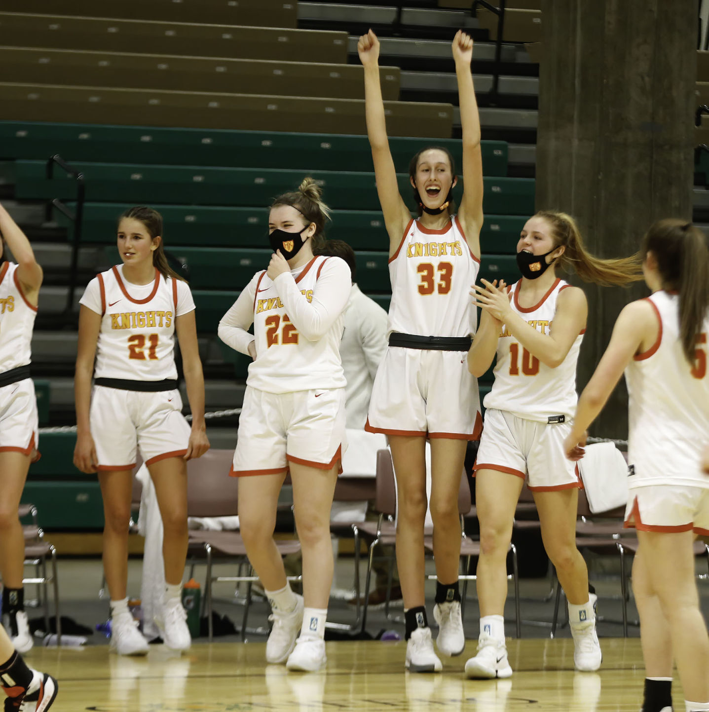 031221-ir-spt-girls-basketball-Hellgate-6.jpg